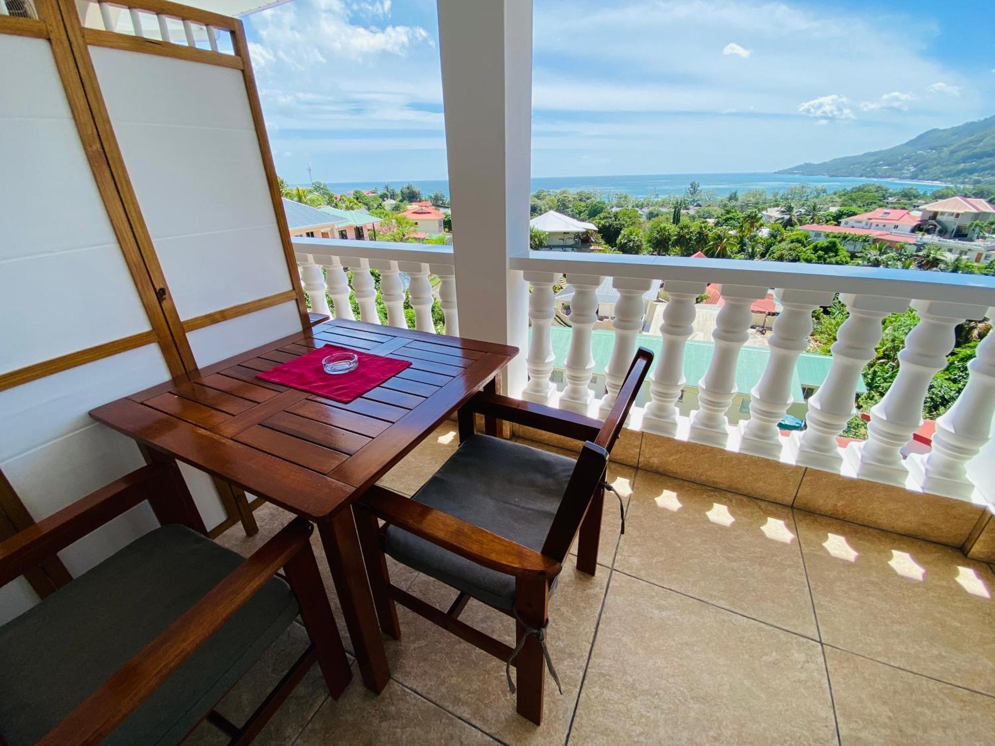 Oceanic View Apartments Beau Vallon (Mahe) Exterior foto