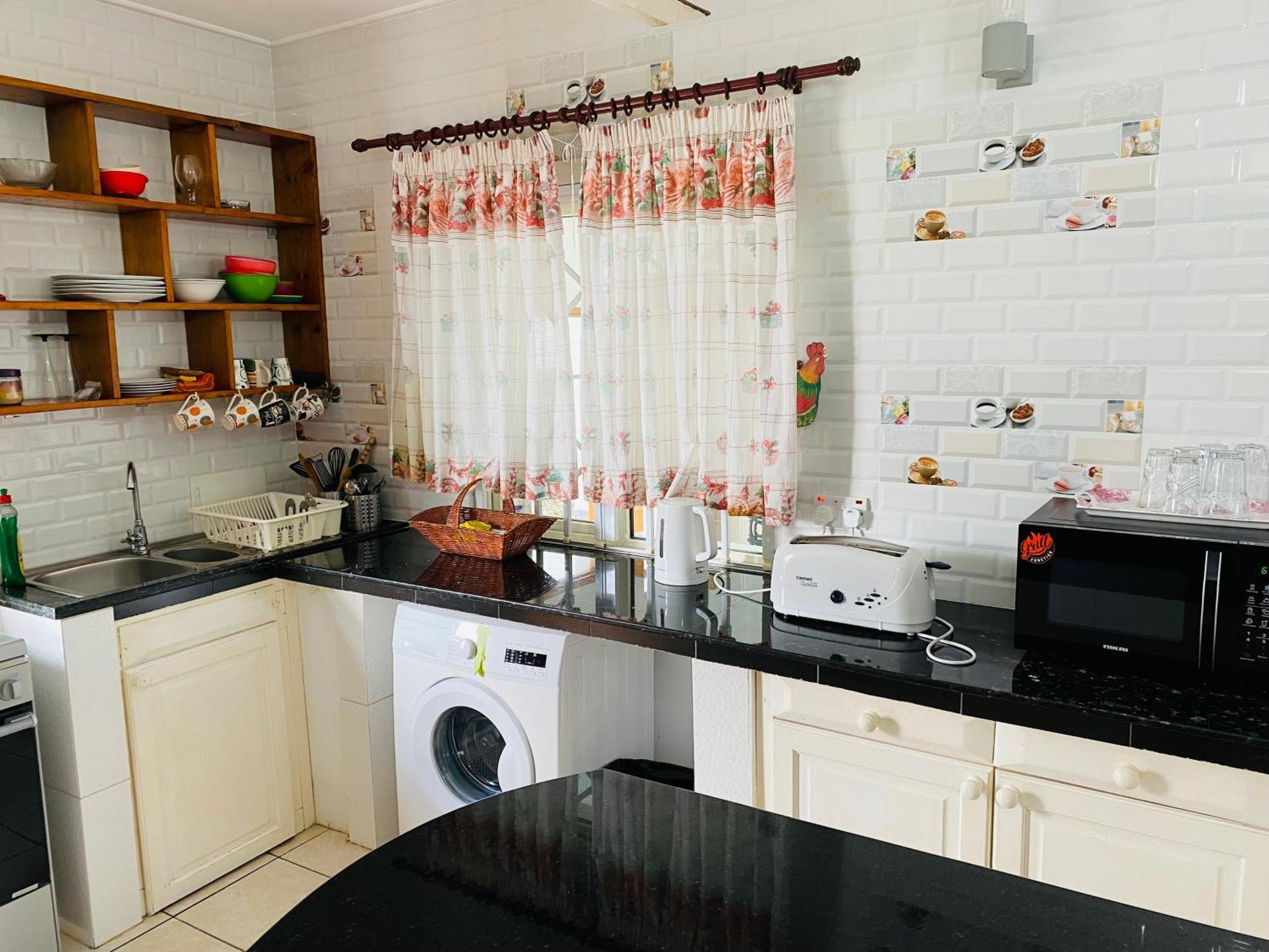 Oceanic View Apartments Beau Vallon (Mahe) Exterior foto